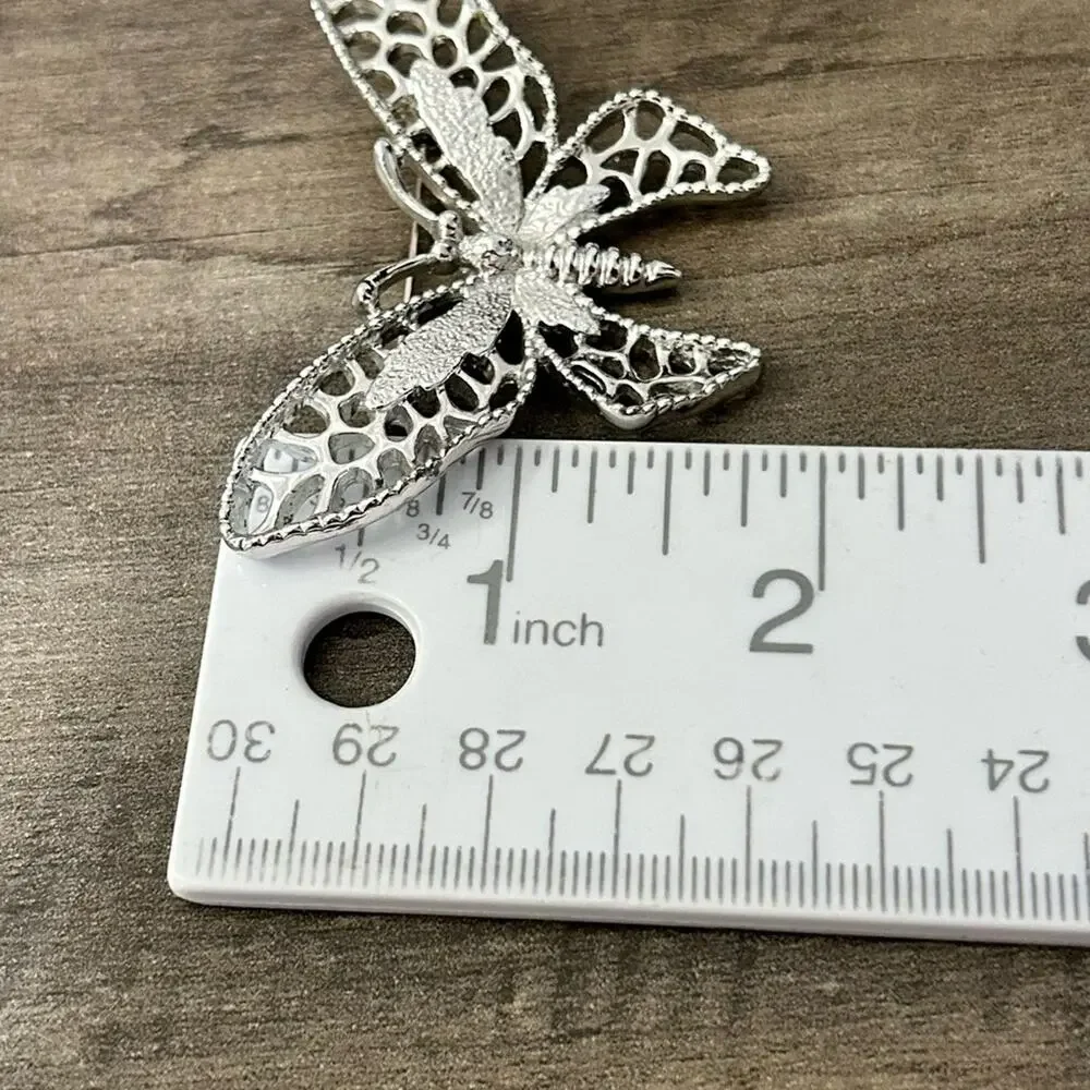 Sarah Coventry Madame Butterfly Brooch Pin #J32 silver tone